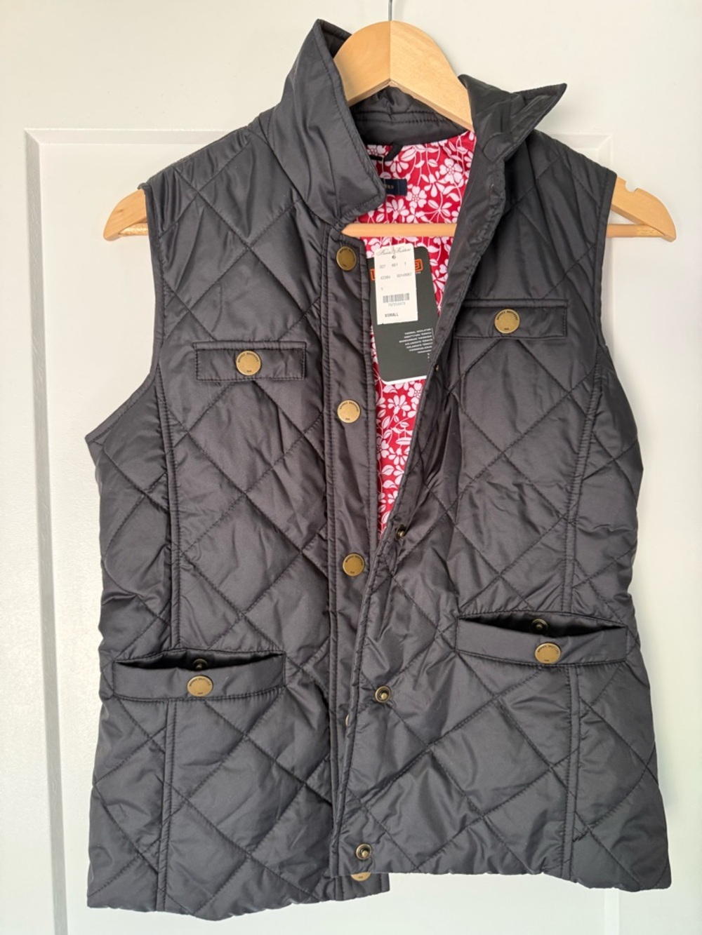 Brooks Brothers Quilted Black Sleeveless Vest with Floral Lining